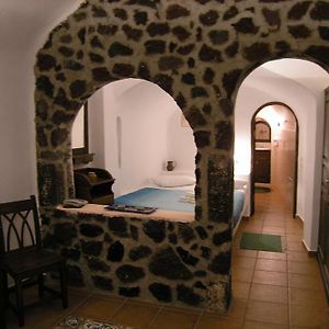 Deluxe Studio